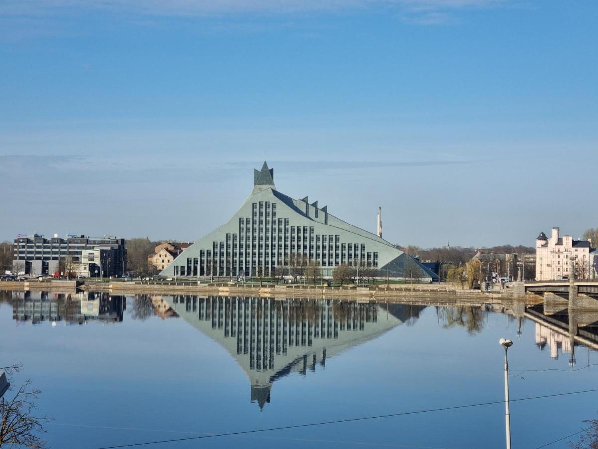 Atf Apartments Riga Esterno foto