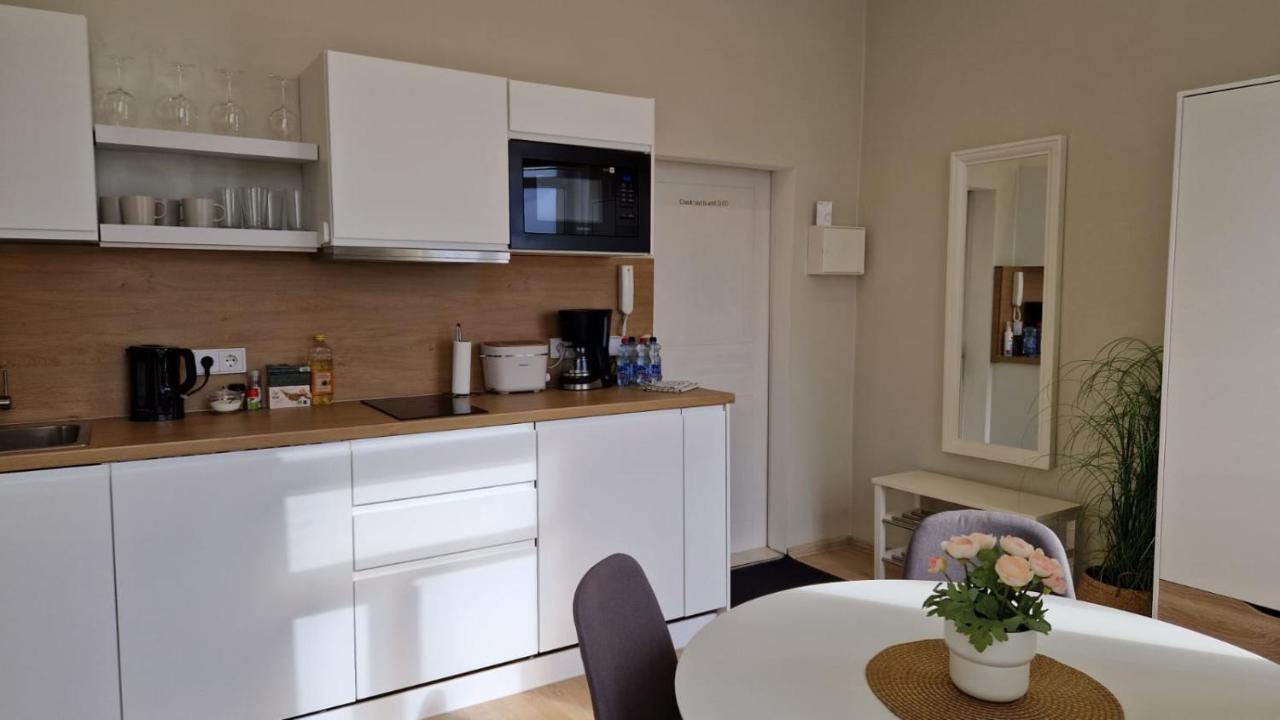 Atf Apartments Riga Esterno foto