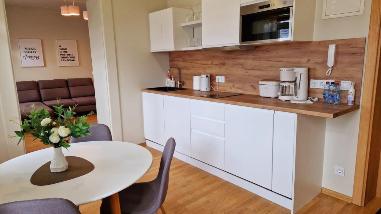 Atf Apartments Riga Esterno foto