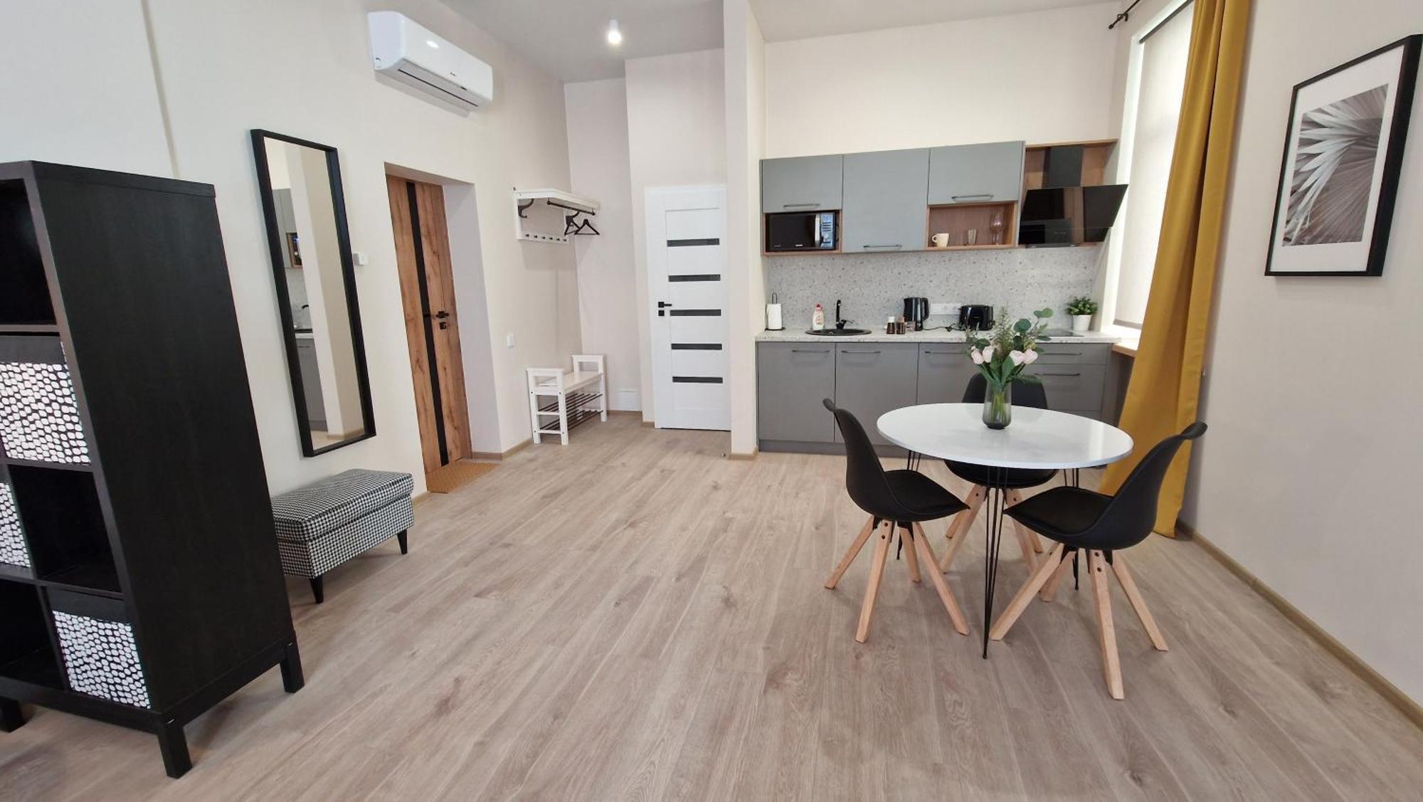 Atf Apartments Riga Esterno foto